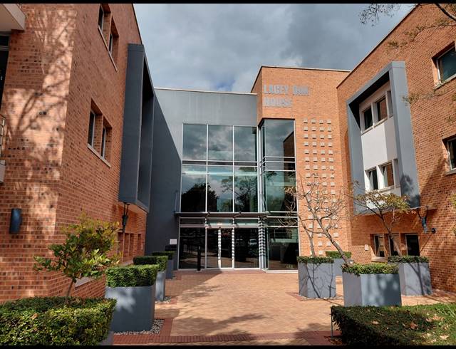 368M² OFFICE TO LET IN BRYANSTON